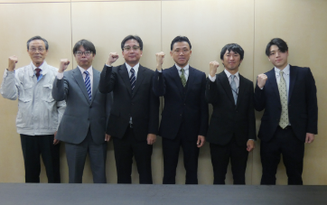 小回りのきく開発体制で、お客様の「困った」を解決